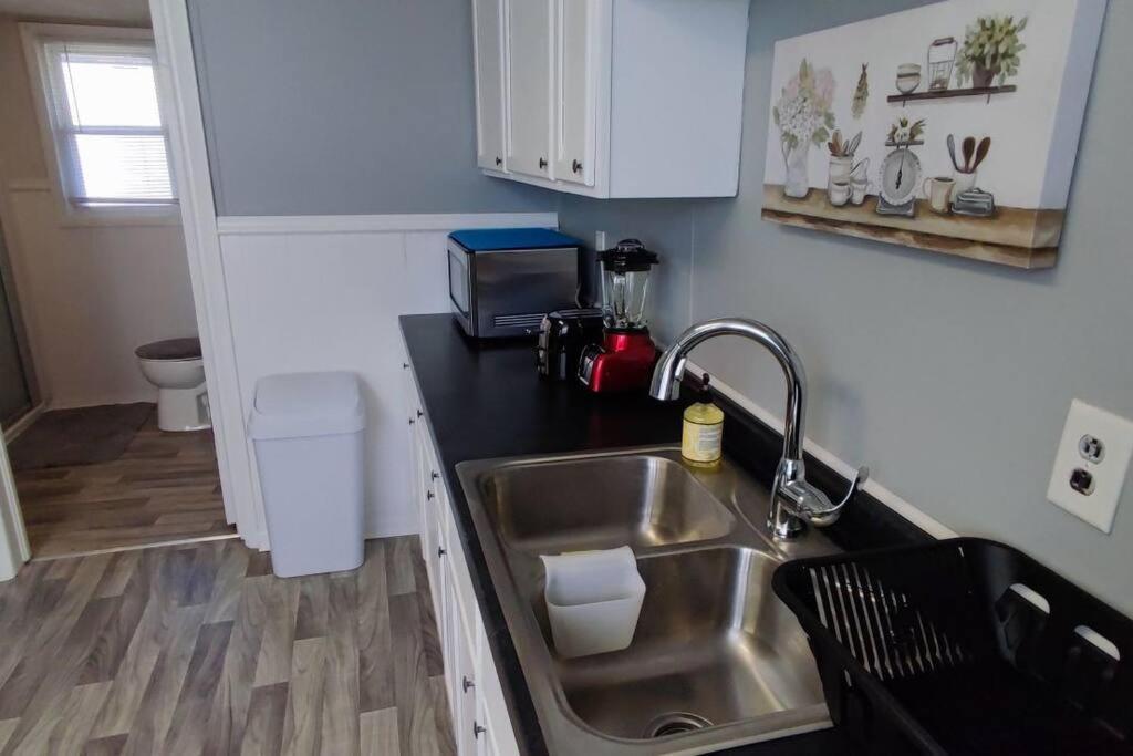 Perfect Combo Of Charm & Comfort- 2Bedroom Home Ноблсвілл Екстер'єр фото