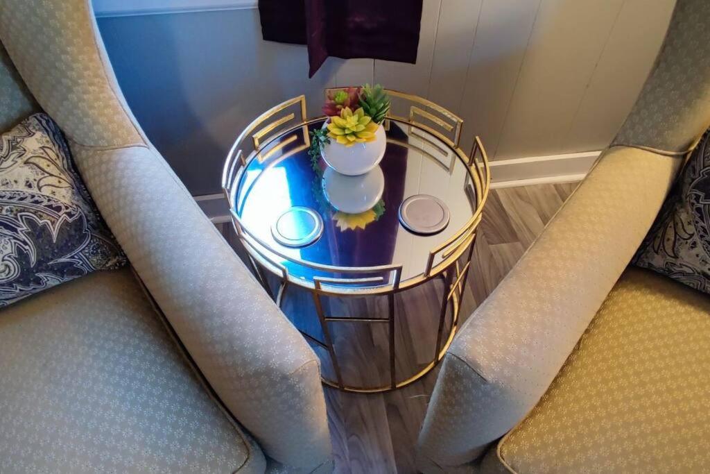 Perfect Combo Of Charm & Comfort- 2Bedroom Home Ноблсвілл Екстер'єр фото